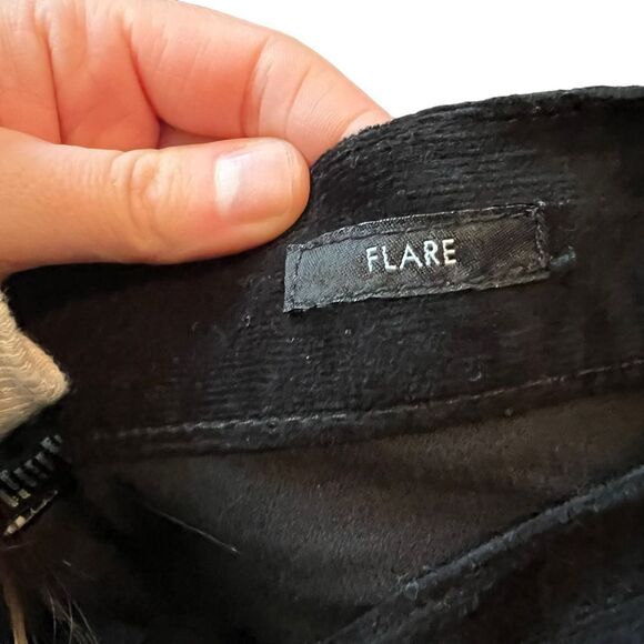 NWT! Calvin Klein Jeans black corduroy flare pants - Picture 4 of 10